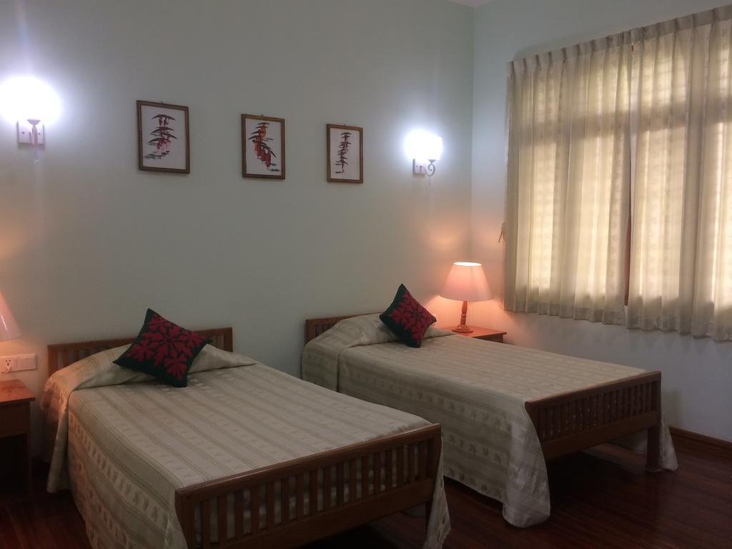 Ma Ma Guest House Mandalay Bilik gambar