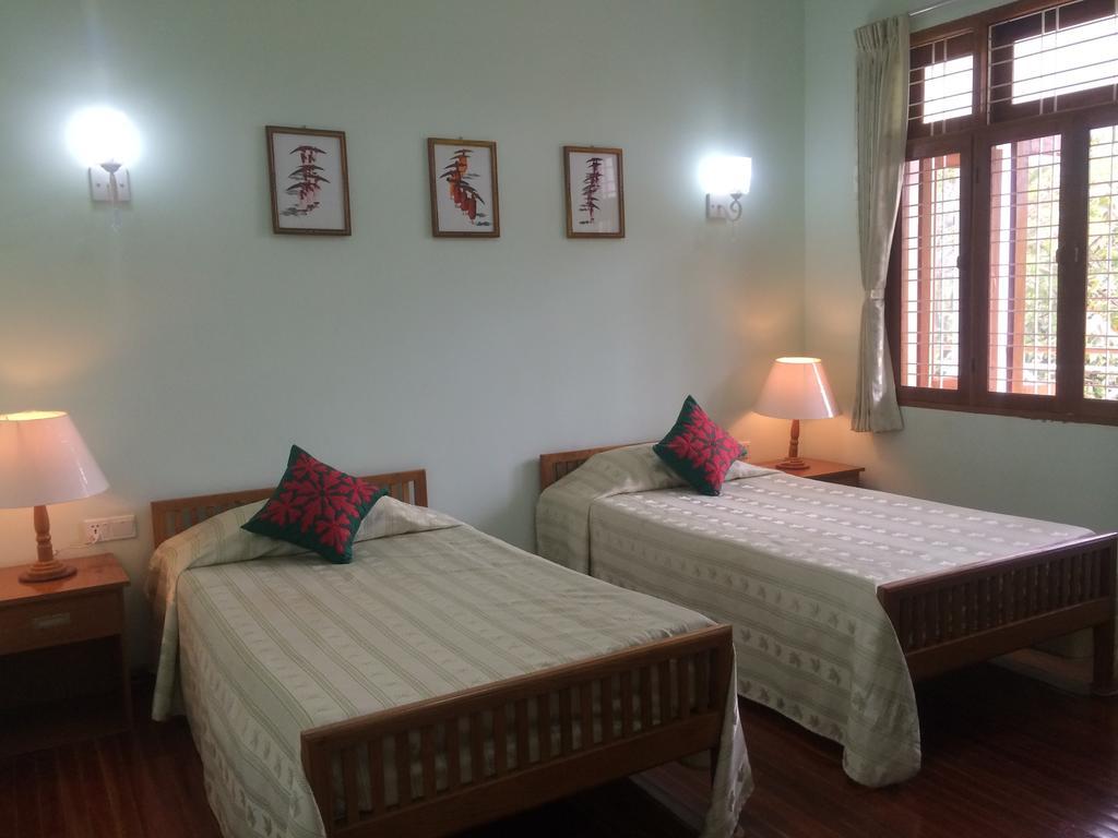 Ma Ma Guest House Mandalay Bilik gambar
